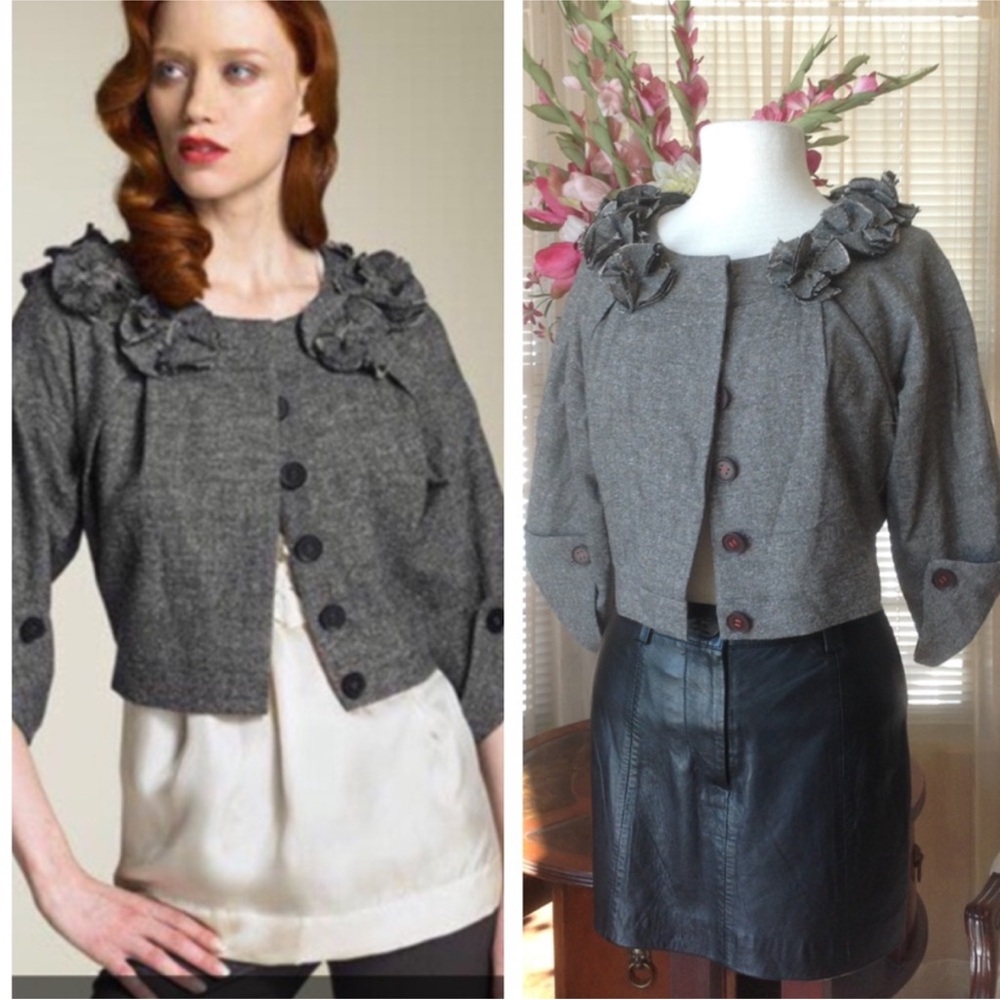 Robert Rodriguez Crop Beige Gray Women's Jacket with Floral Accents
